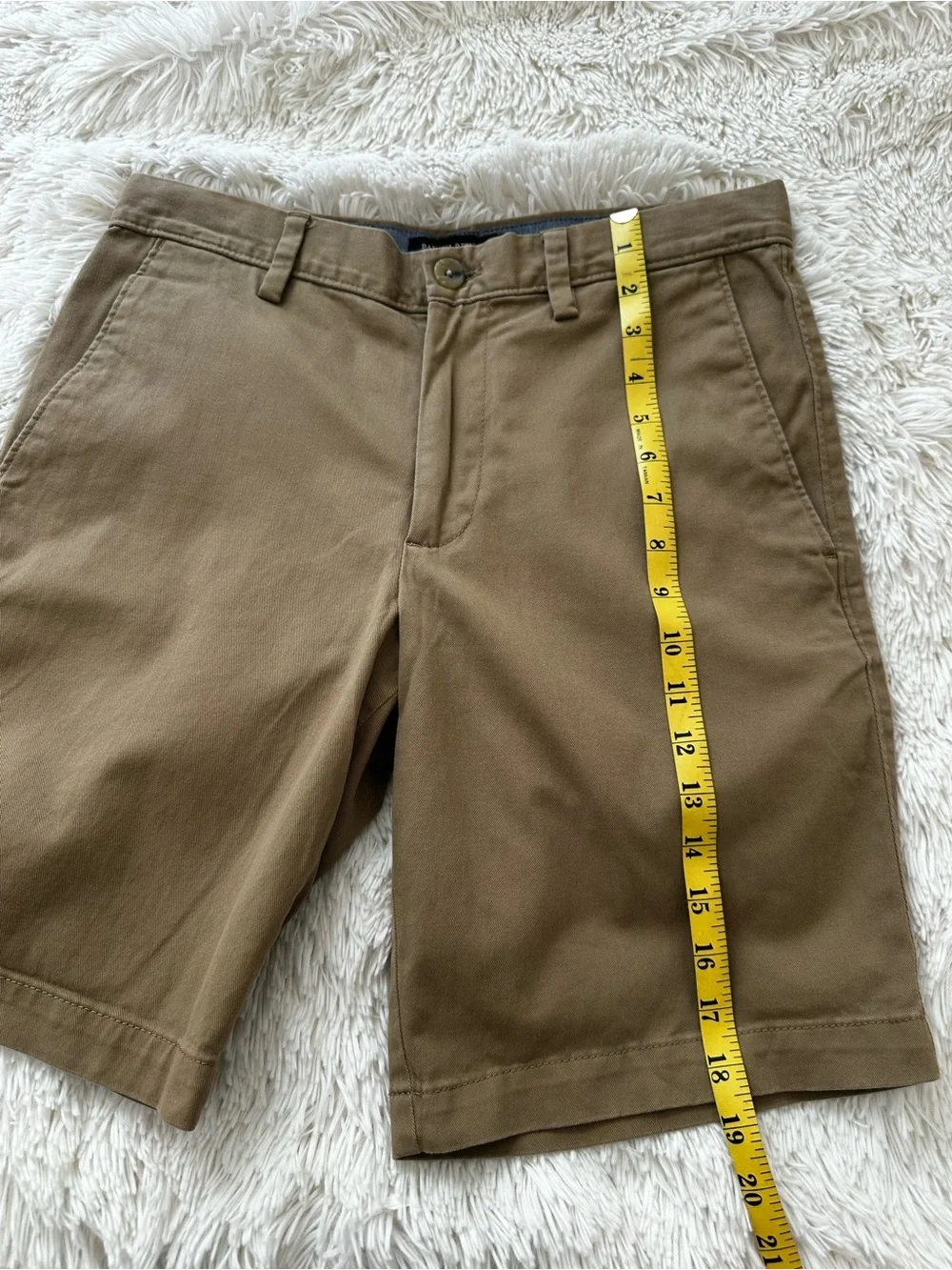 BANANA REPUBLIC Aiden Khaki Chino Shorts Size 29 Stretch Cotton 9” Inseam Men’s
